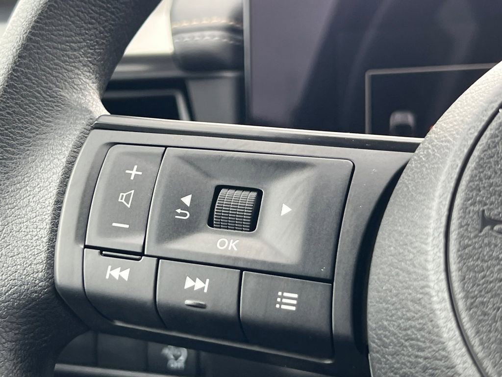 New 2026 Nissan Kicks SV image 10