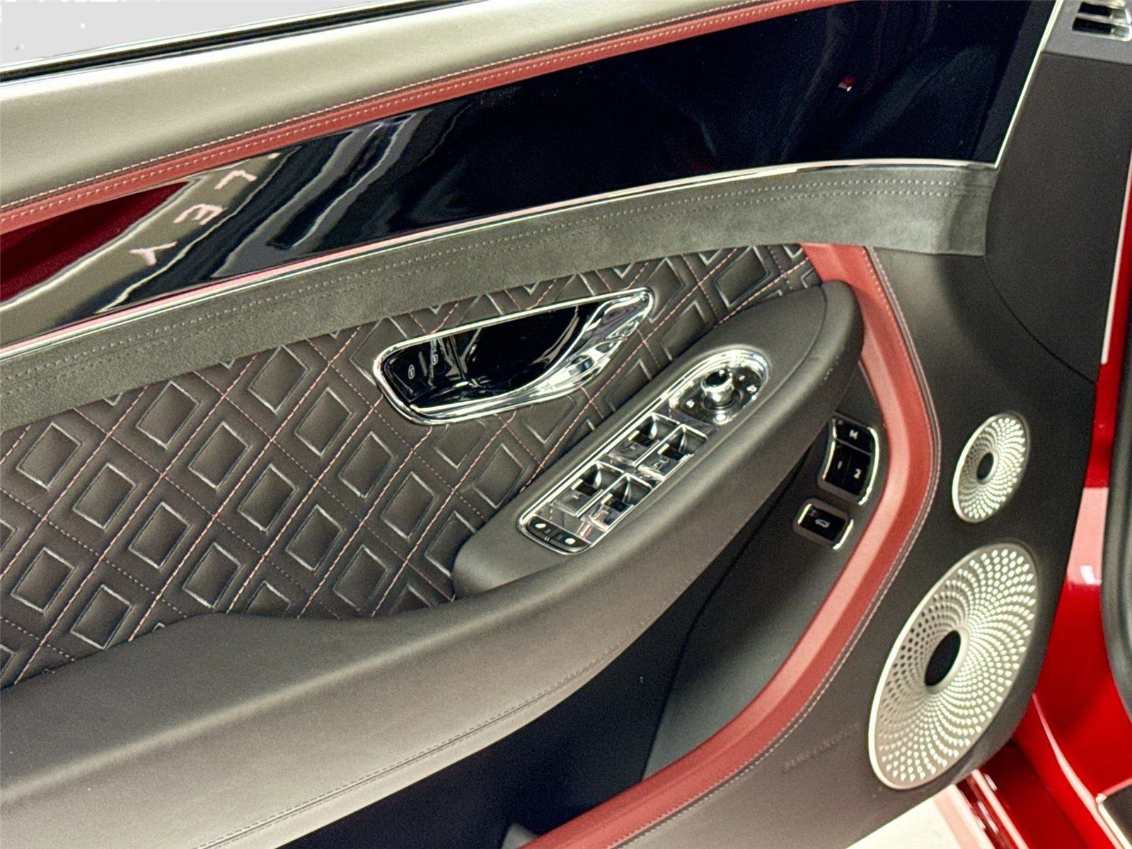 Used 2022 Bentley Continental GT Speed image 13