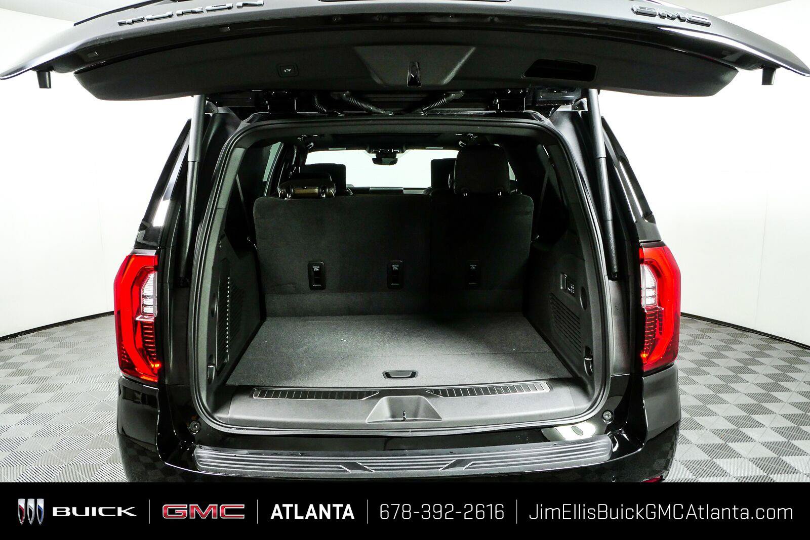 New 2026 GMC Yukon XL Denali Ultimate AWD/4WD image 32