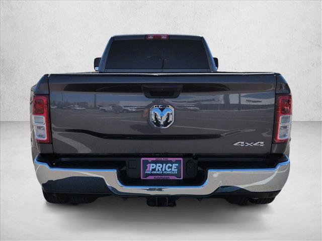 Used 2024 RAM 3500 Tradesman w/ Chrome Appearance Group image 7