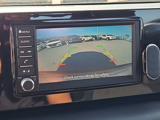 Used 2025 Nissan Kicks S image 18