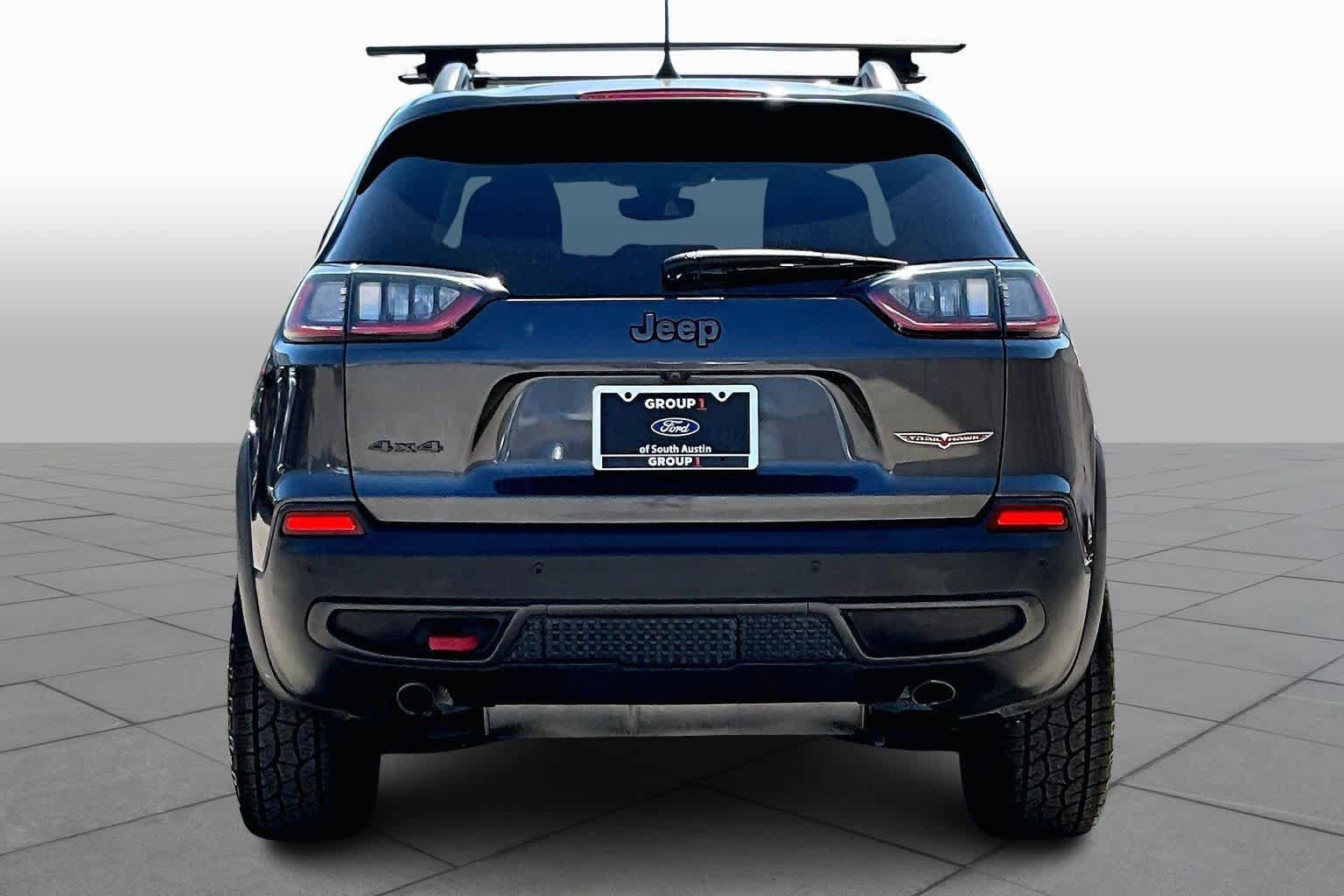 Used 2019 Jeep Cherokee Trailhawk w/ Comfort/Convenience Group image 5