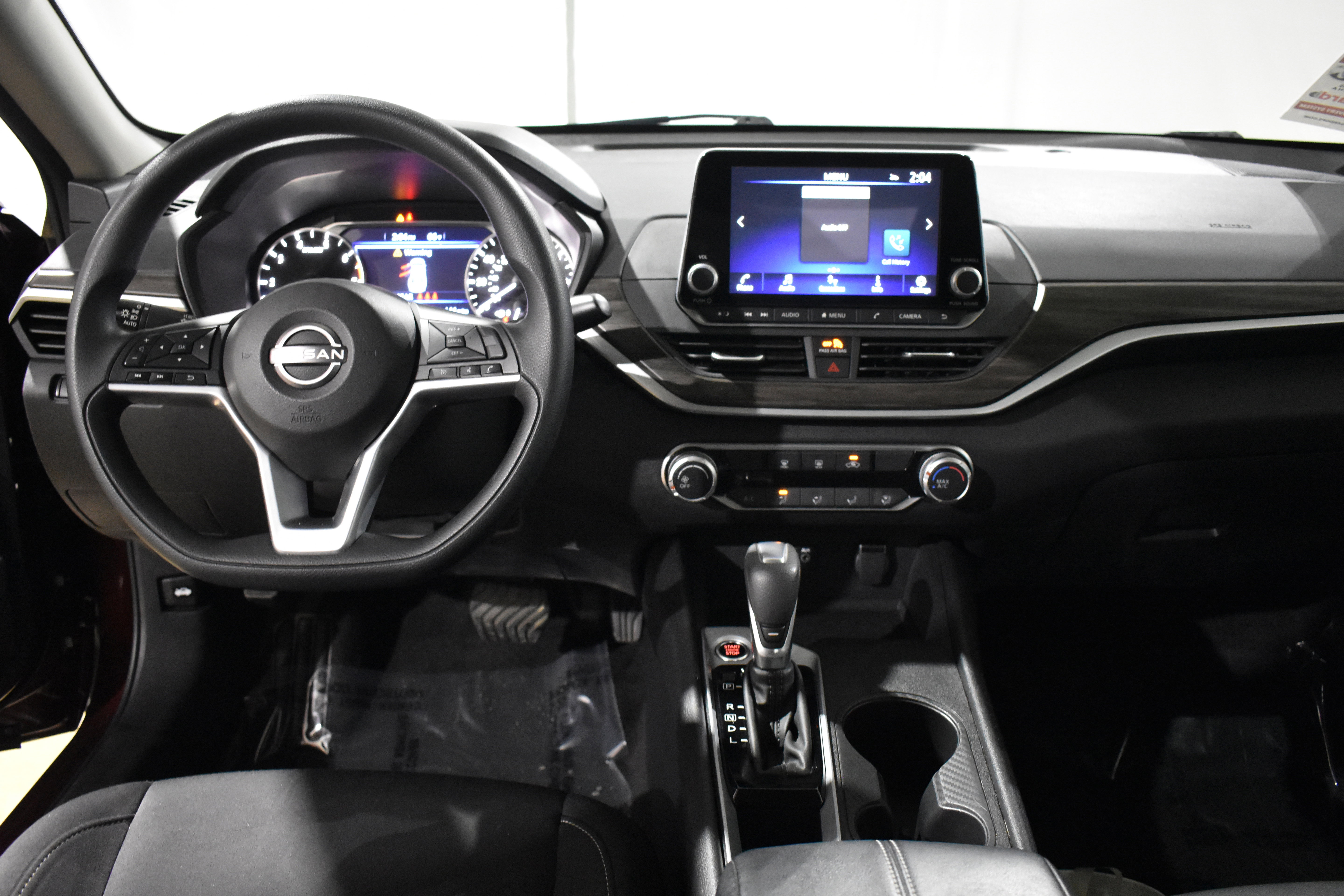 Used 2025 Nissan Altima 2.5 SV image 31