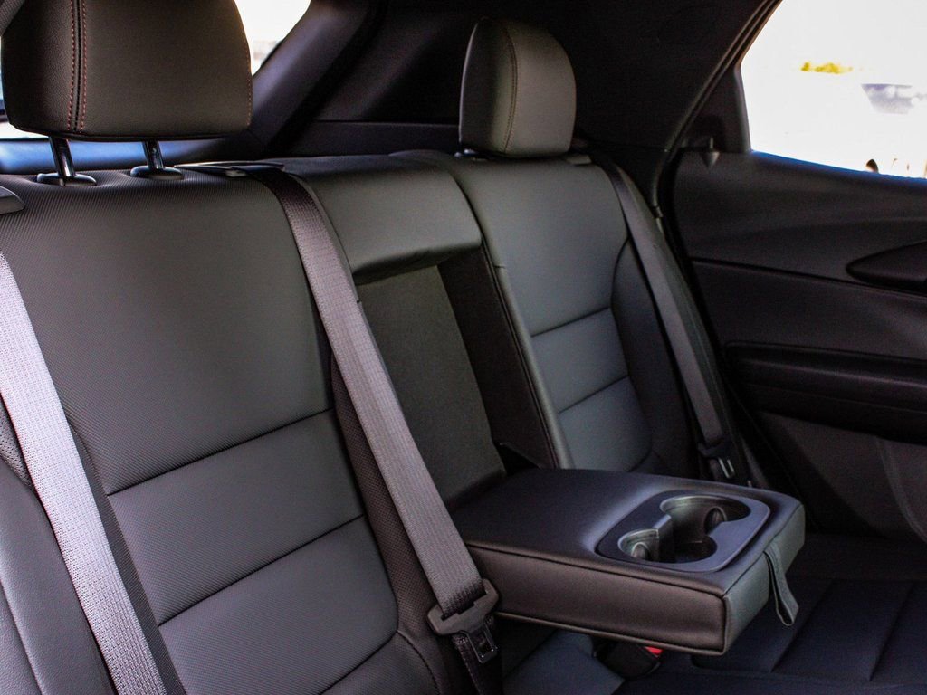 Used 2025 Chevrolet TrailBlazer RS w/ Convenience Package image 39