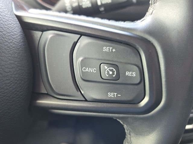 Used 2023 Jeep Wrangler Unlimited Sport AWD/4WD image 15