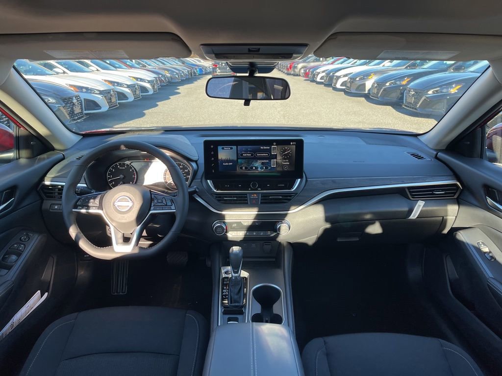 New 2025 Nissan Altima 2.5 SV w/ SV Premium Package image 6