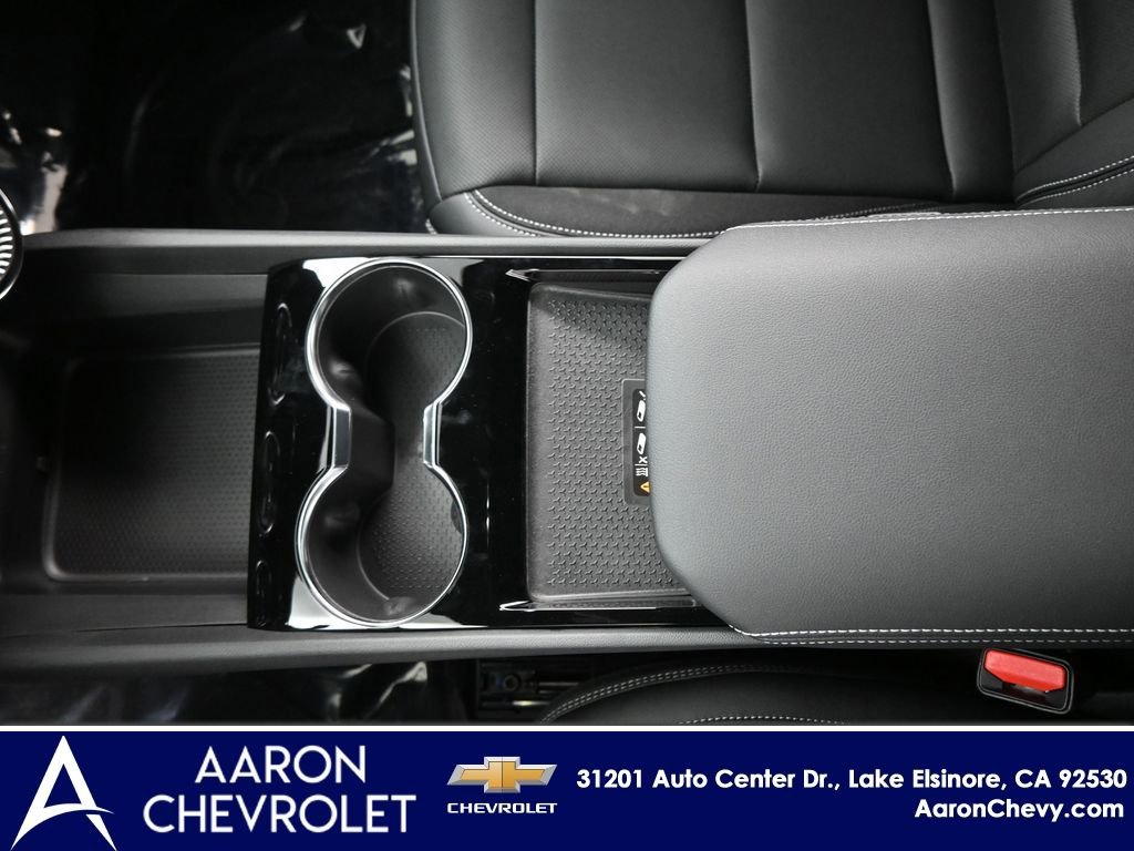New 2026 Chevrolet Blazer EV LT image 18