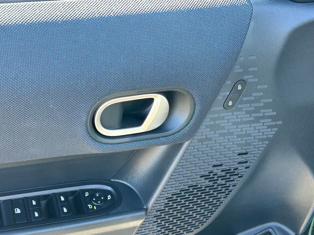 Used 2025 MINI Cooper S image 12