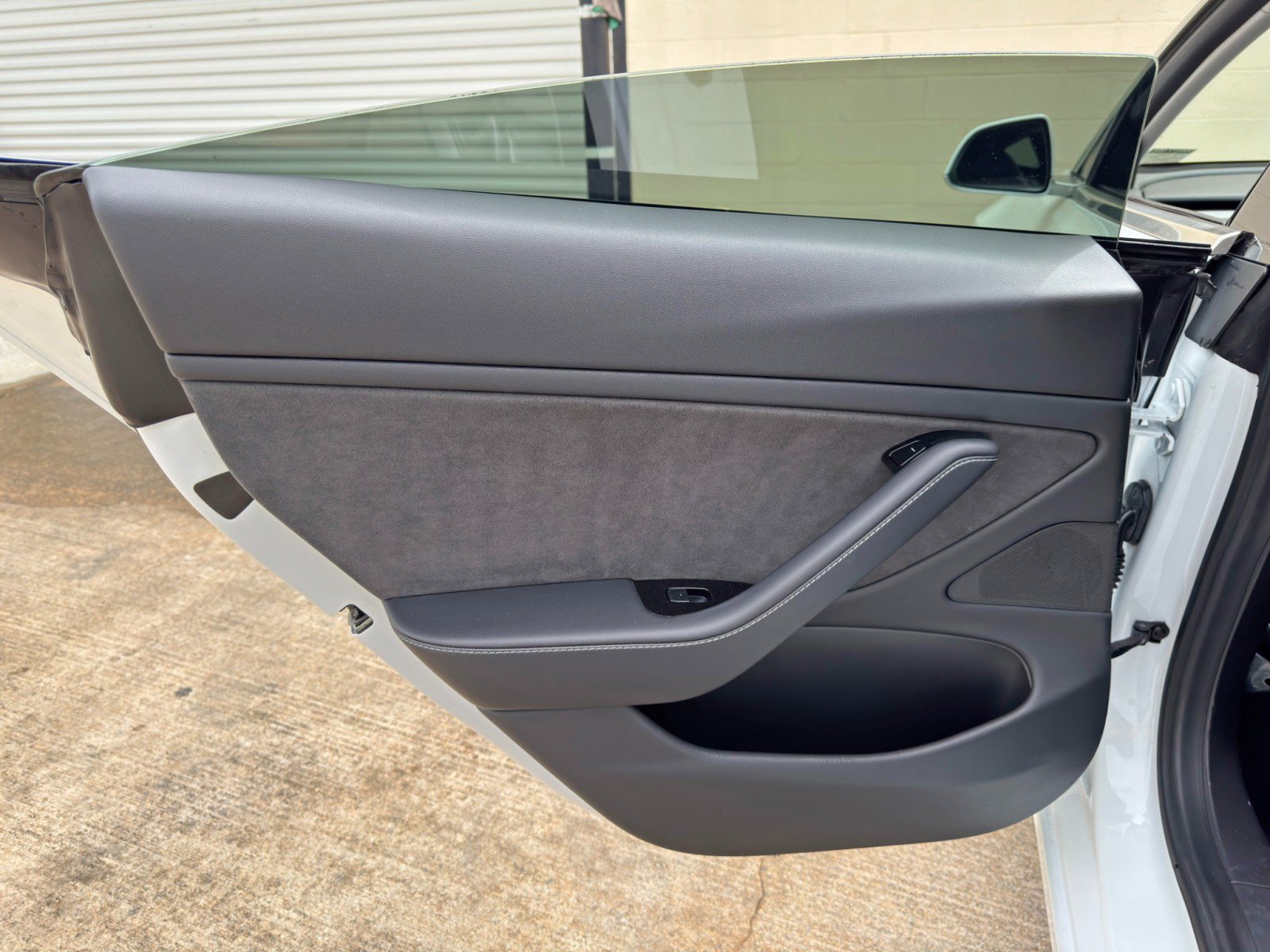 Used 2019 Tesla Model 3 Standard Range Plus RWD image 38