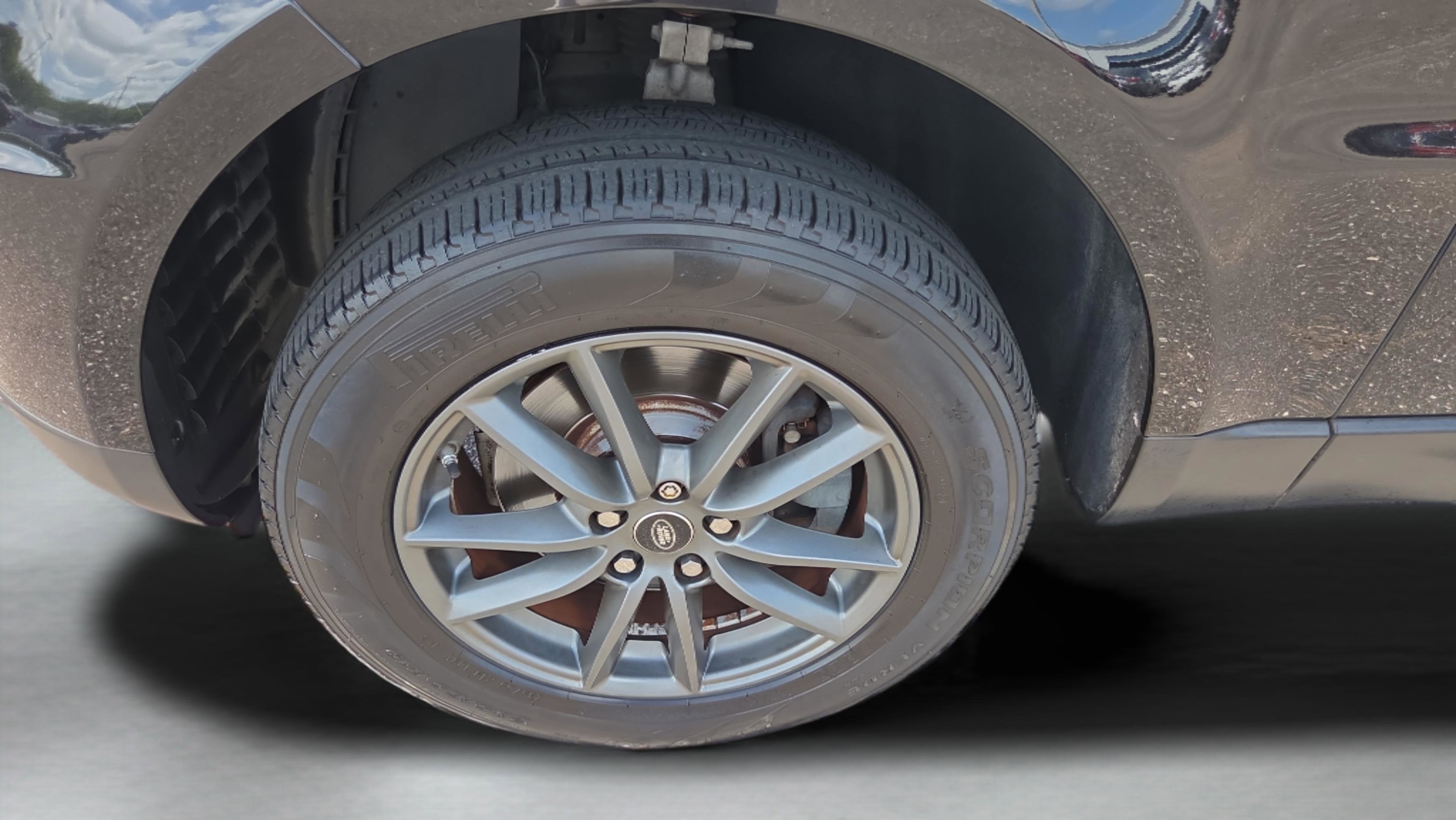 Used 2016 Land Rover Range Rover Sport SE AWD/4WD image 33