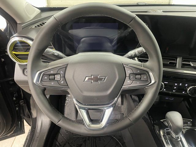 New 2026 Chevrolet Trax ACTIV w/ Driver Confidence Package FWD image 14