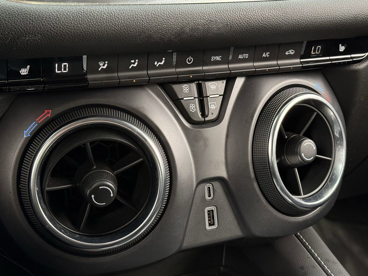 Used 2024 Chevrolet Blazer LT w/ Convenience Package image 19