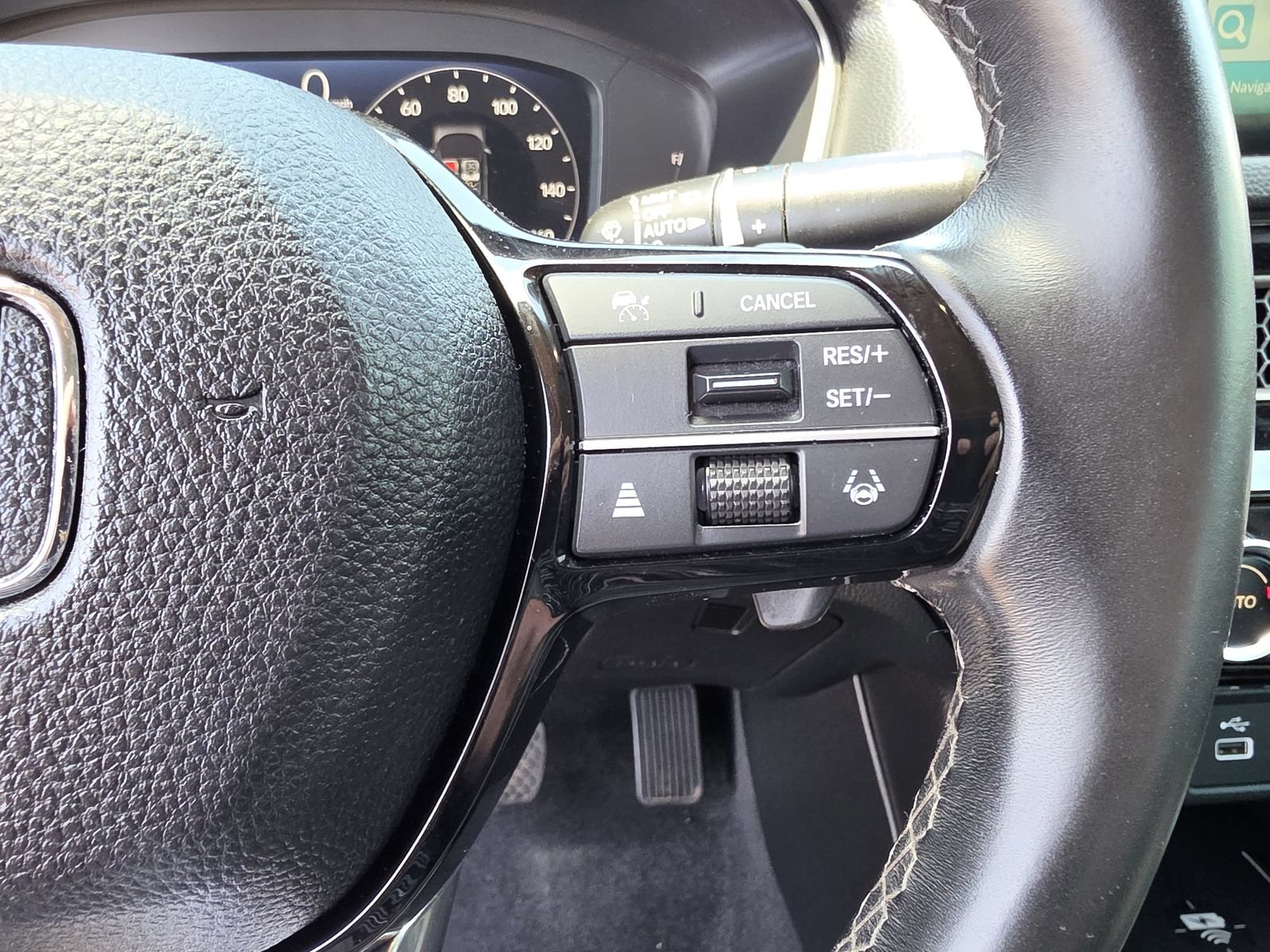 Used 2023 Honda Civic Touring image 25
