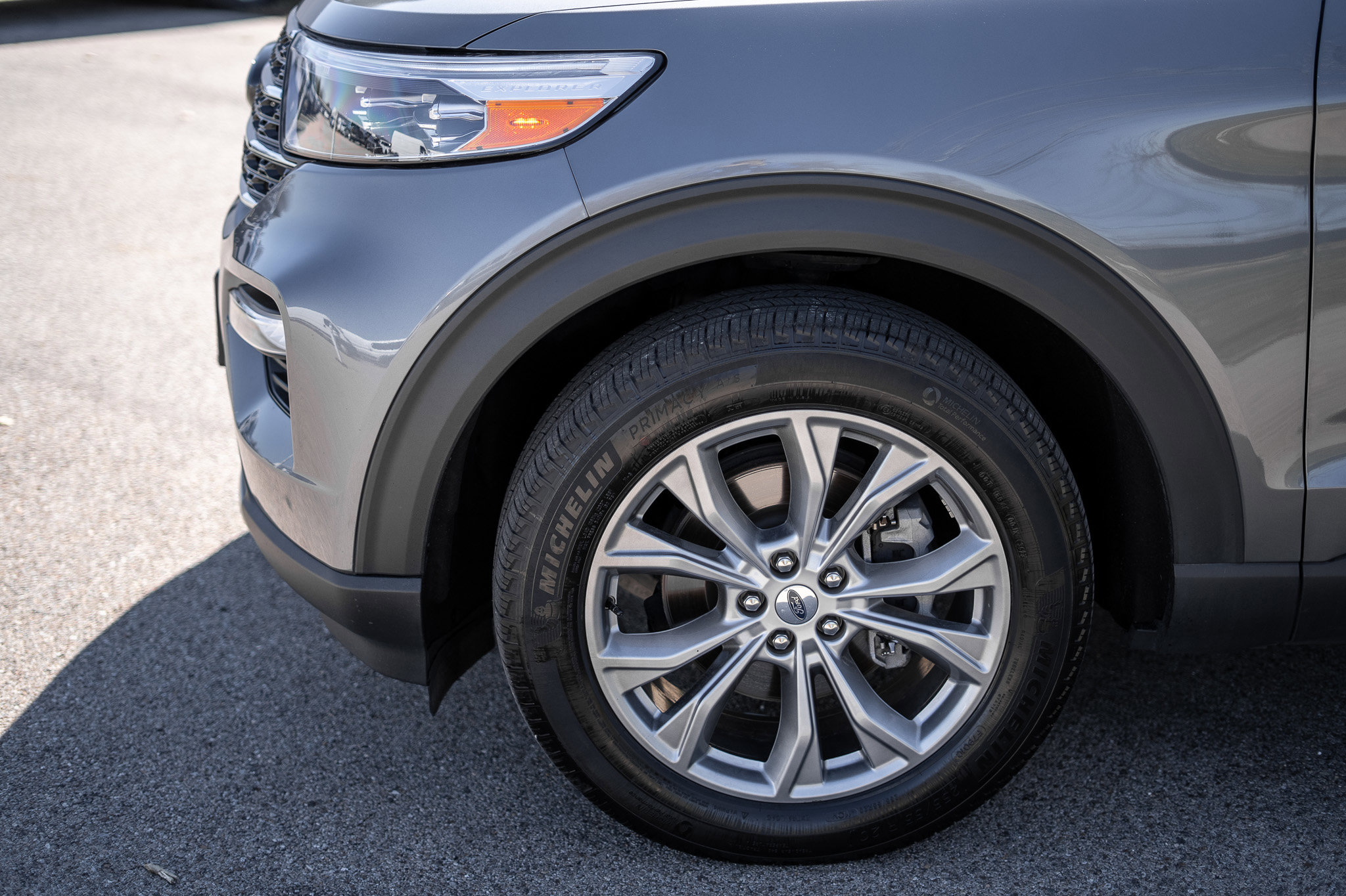 Used 2023 Ford Explorer XLT w/ Equipment Group 202A image 9