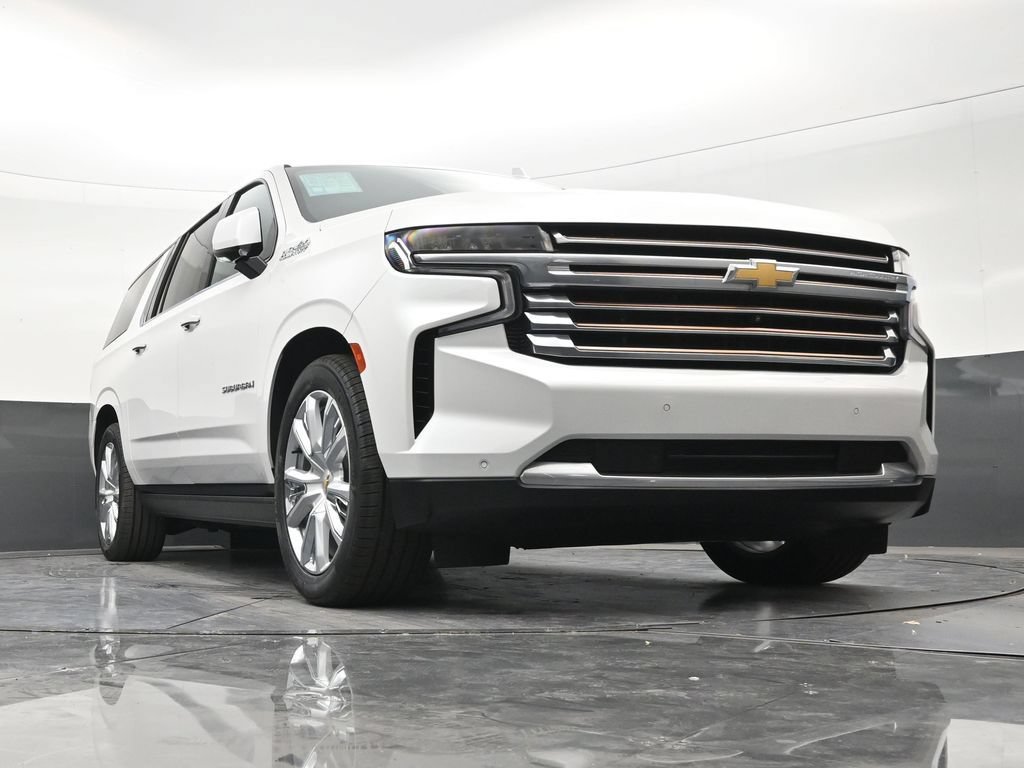 Used 2023 Chevrolet Suburban High Country RWD image 26