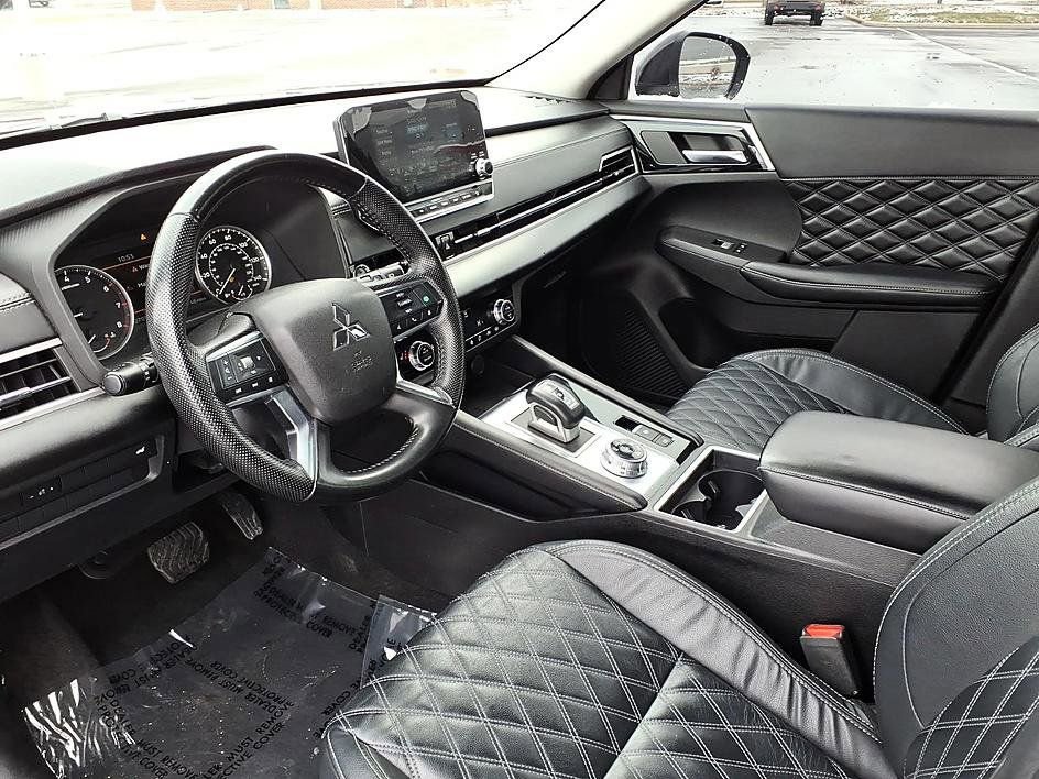 Used 2022 Mitsubishi Outlander SEL AWD/4WD image 15