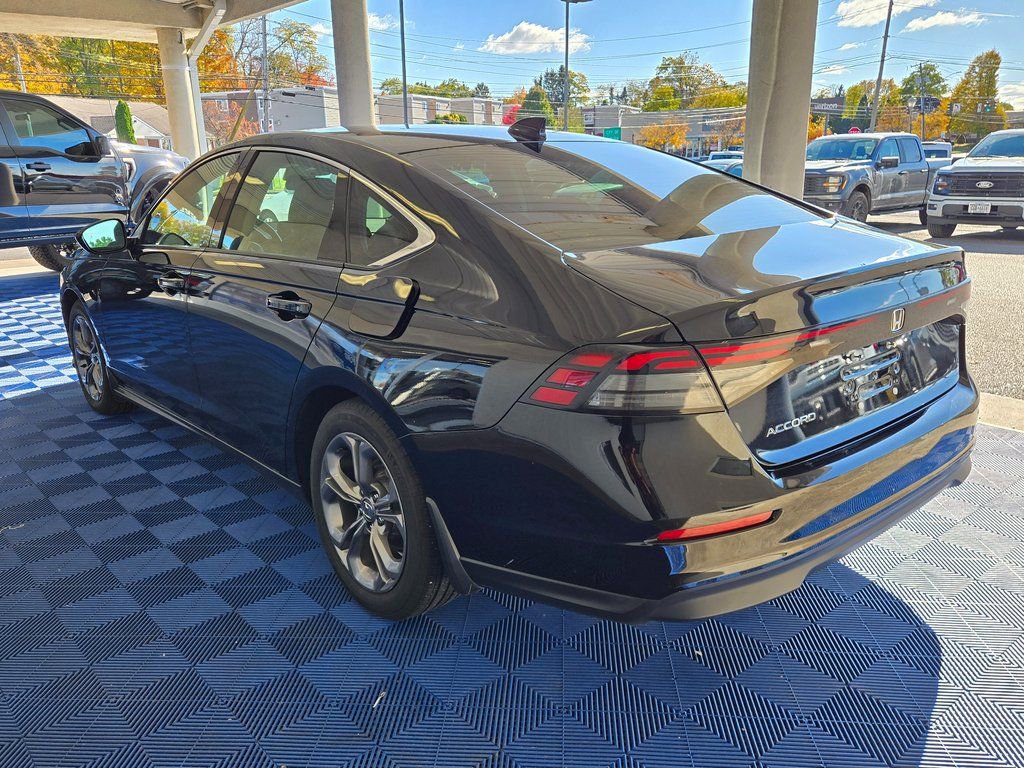 Used 2024 Honda Accord EX image 4