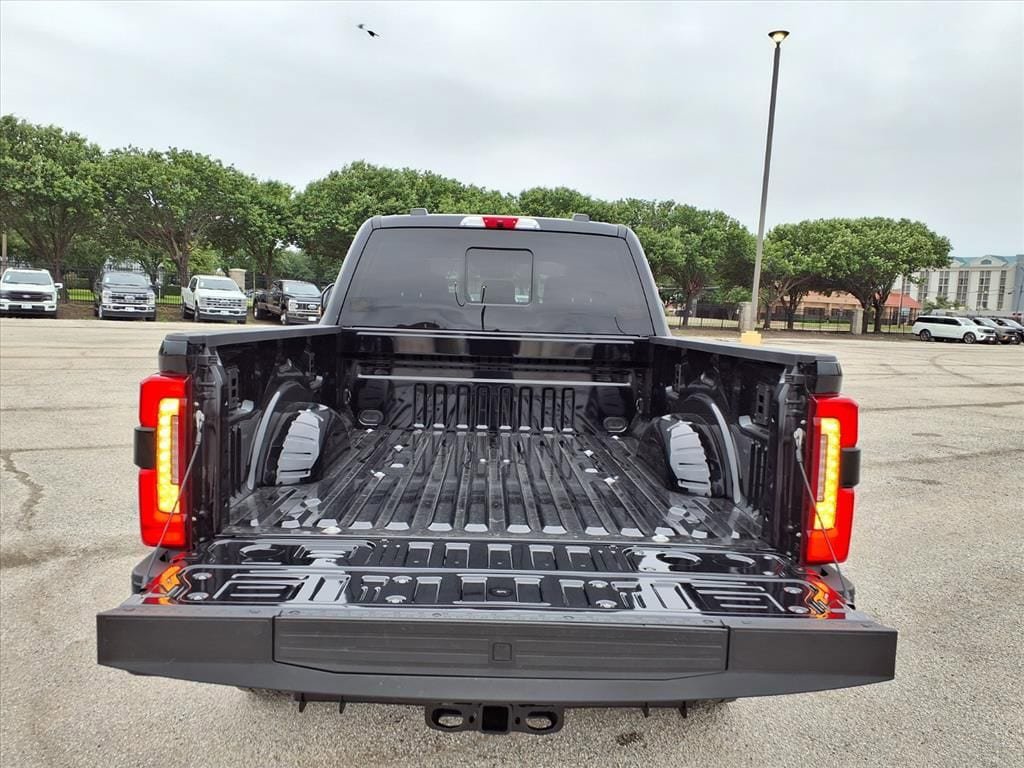 New 2026 Ford F250 Platinum AWD/4WD image 23