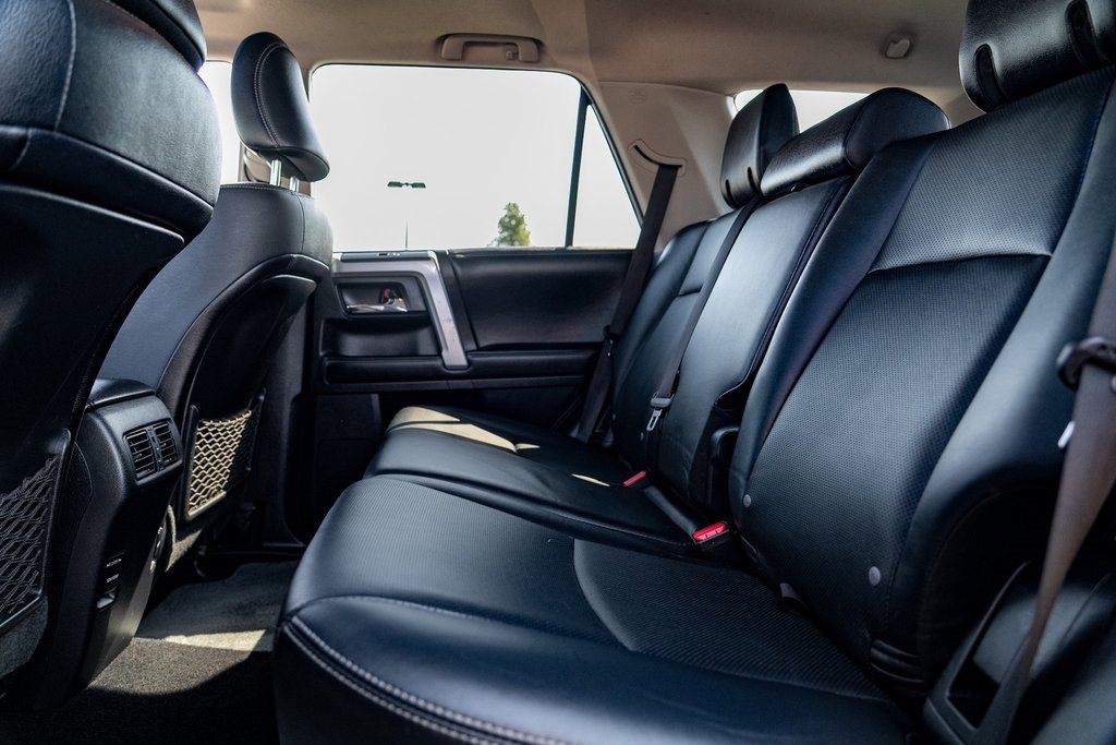 Used 2015 Toyota 4Runner Limited image 24