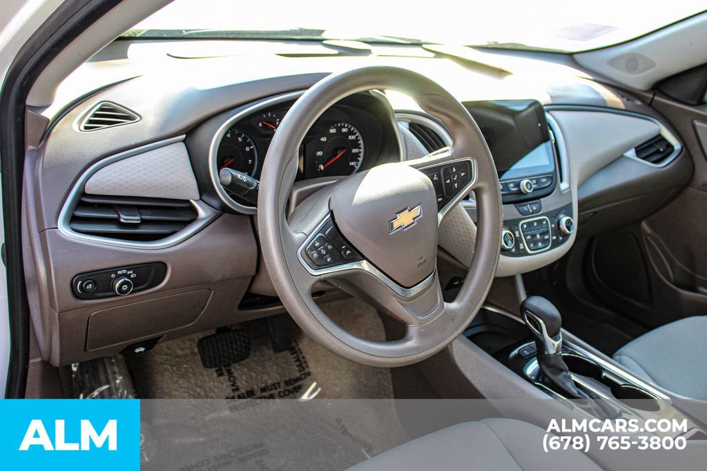 Used 2024 Chevrolet Malibu LT FWD image 21