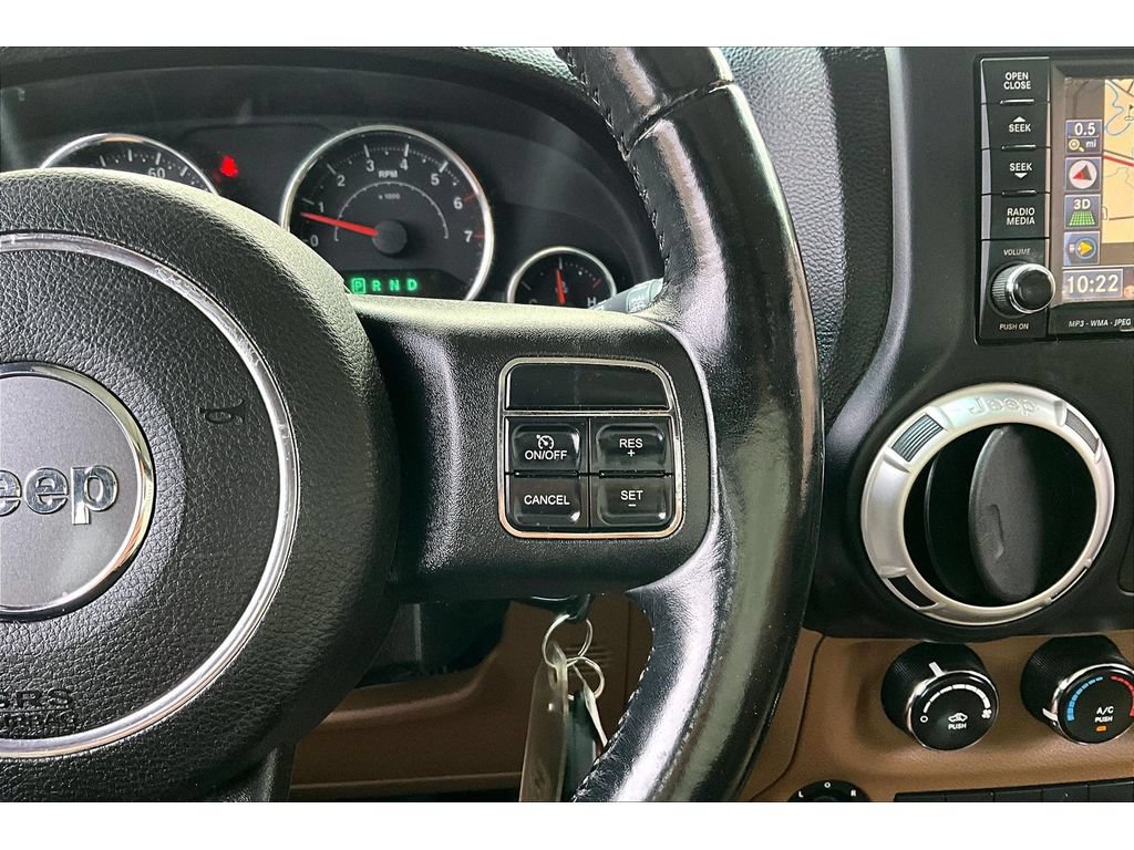Used 2011 Jeep Wrangler Unlimited Sahara w/ Dual Top Group AWD/4WD image 12