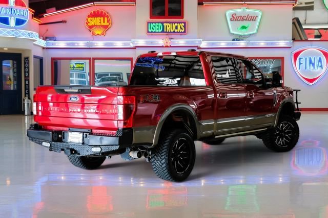 Used 2022 Ford F250 Lariat w/ Lariat Value Package AWD/4WD image 3