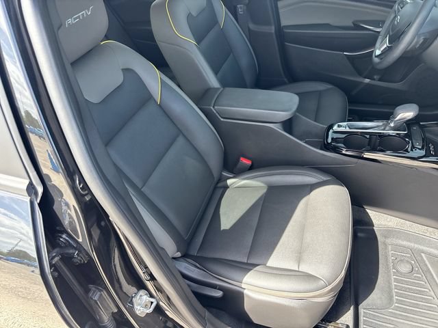 Used 2025 Chevrolet Trax ACTIV w/ Sunroof Package FWD image 25