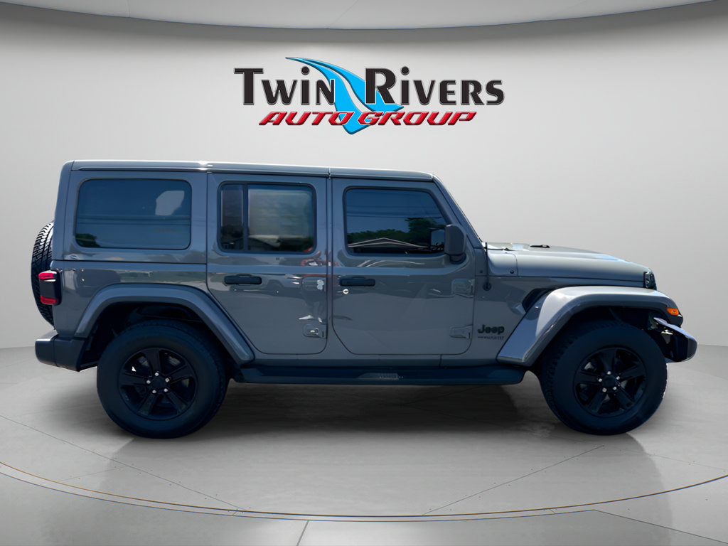 Used 2020 Jeep Wrangler Unlimited Sahara AWD/4WD image 5