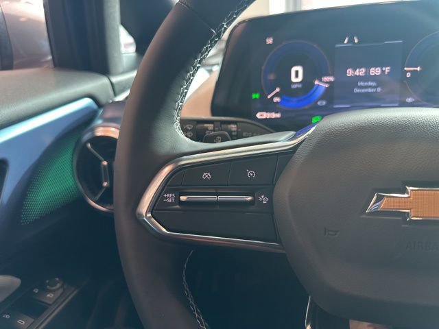 New 2026 Chevrolet Equinox EV LT image 13