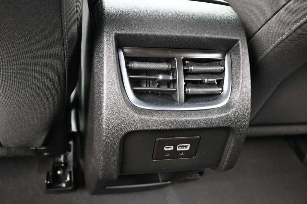 Used 2022 Chevrolet Blazer LT FWD image 33