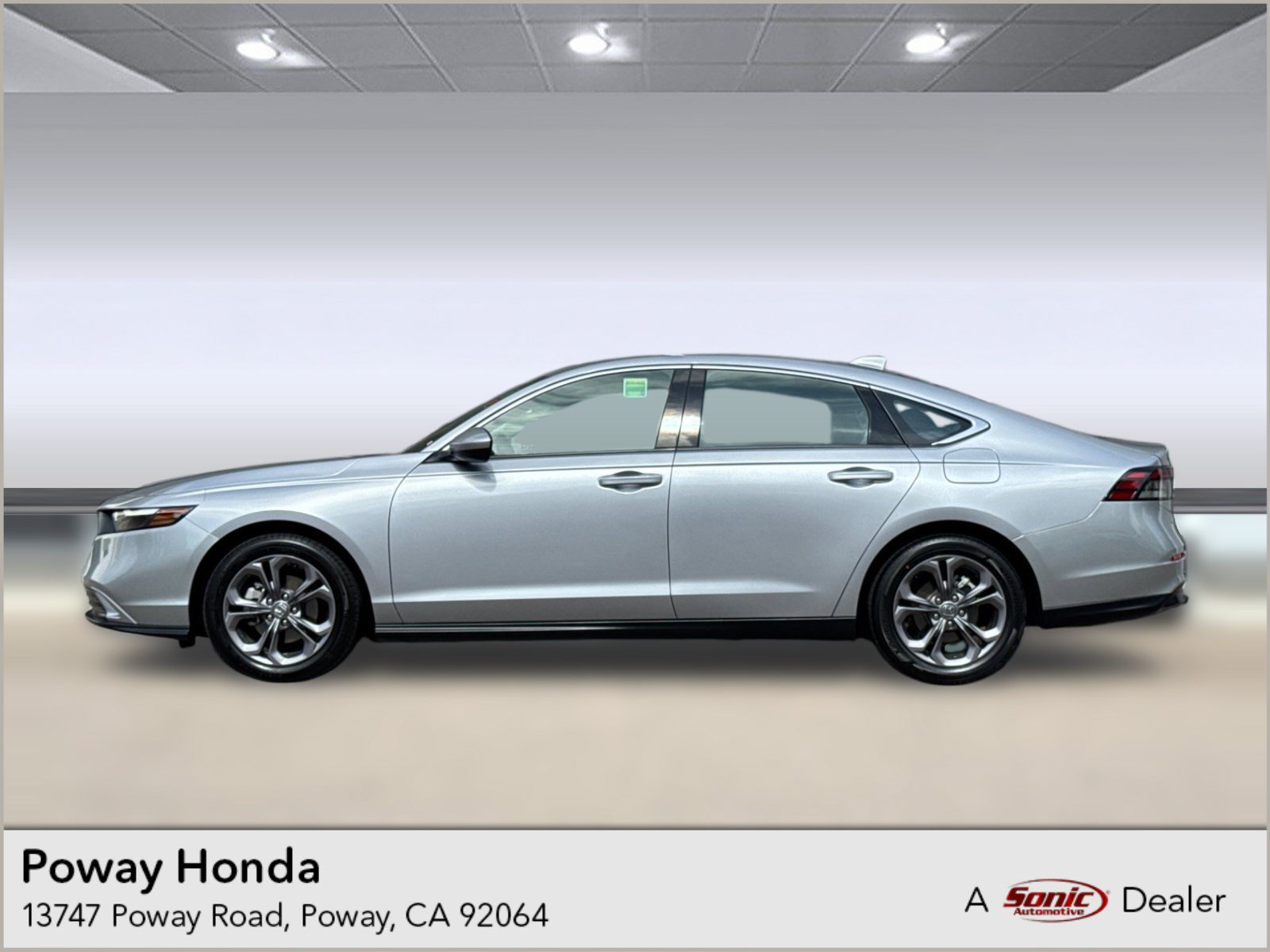 Used 2023 Honda Accord EX image 1