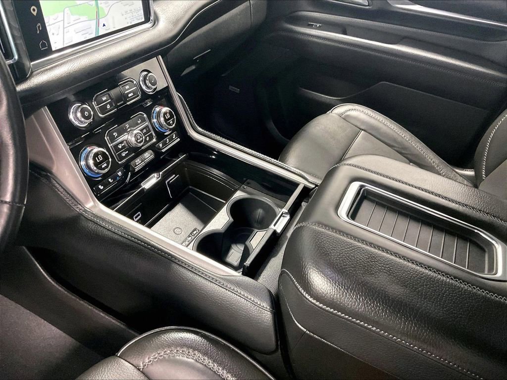 Used 2024 GMC Yukon Denali w/ Denali Reserve Package AWD/4WD image 21