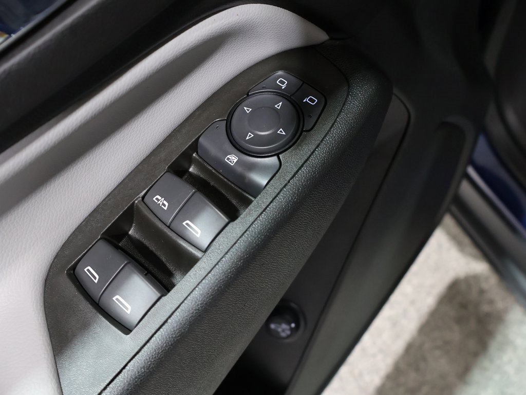 Used 2022 Chevrolet Equinox LT image 12