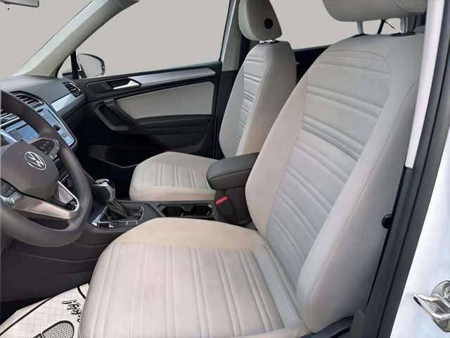 Used 2022 Volkswagen Tiguan S image 5
