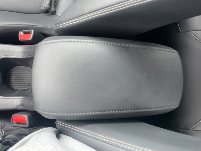 Used 2026 Toyota Corolla Cross XLE AWD/4WD image 15