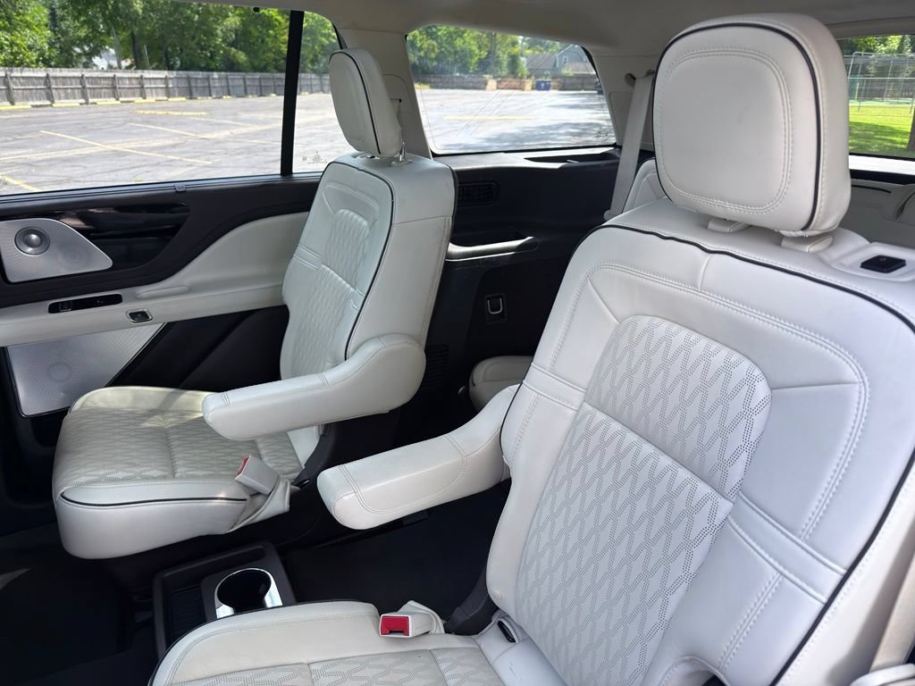 Used 2021 Lincoln Aviator Black Label w/ Dynamic Handling Package AWD/4WD image 31