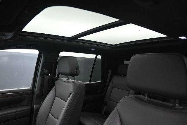 Used 2023 Chevrolet Tahoe Z71 w/ Luxury Package AWD/4WD image 14