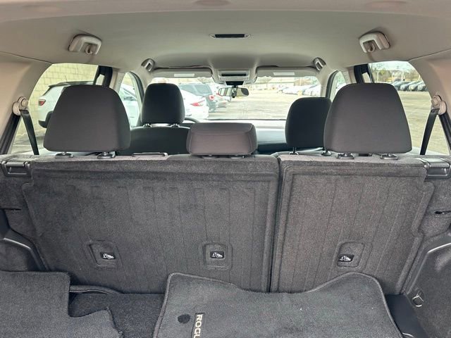 Used 2021 Nissan Rogue S AWD/4WD image 19