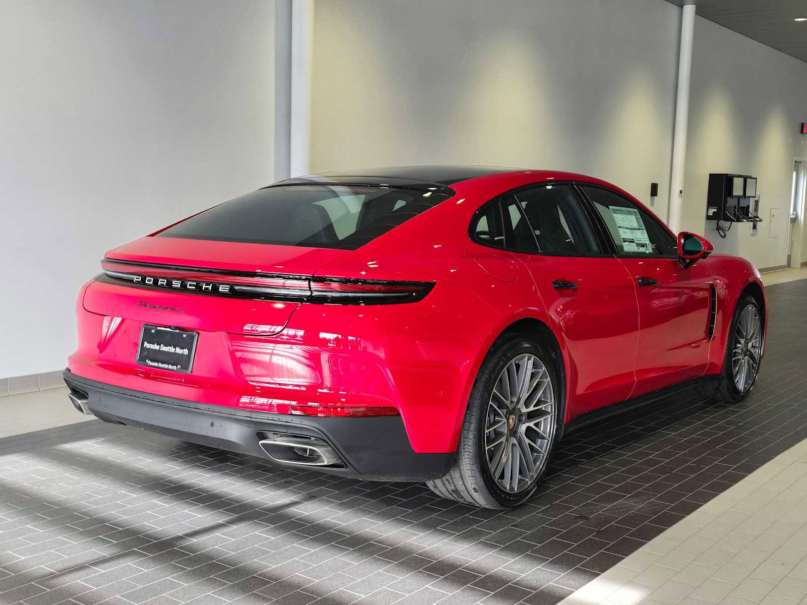 New 2025 Porsche Panamera 4 image 7