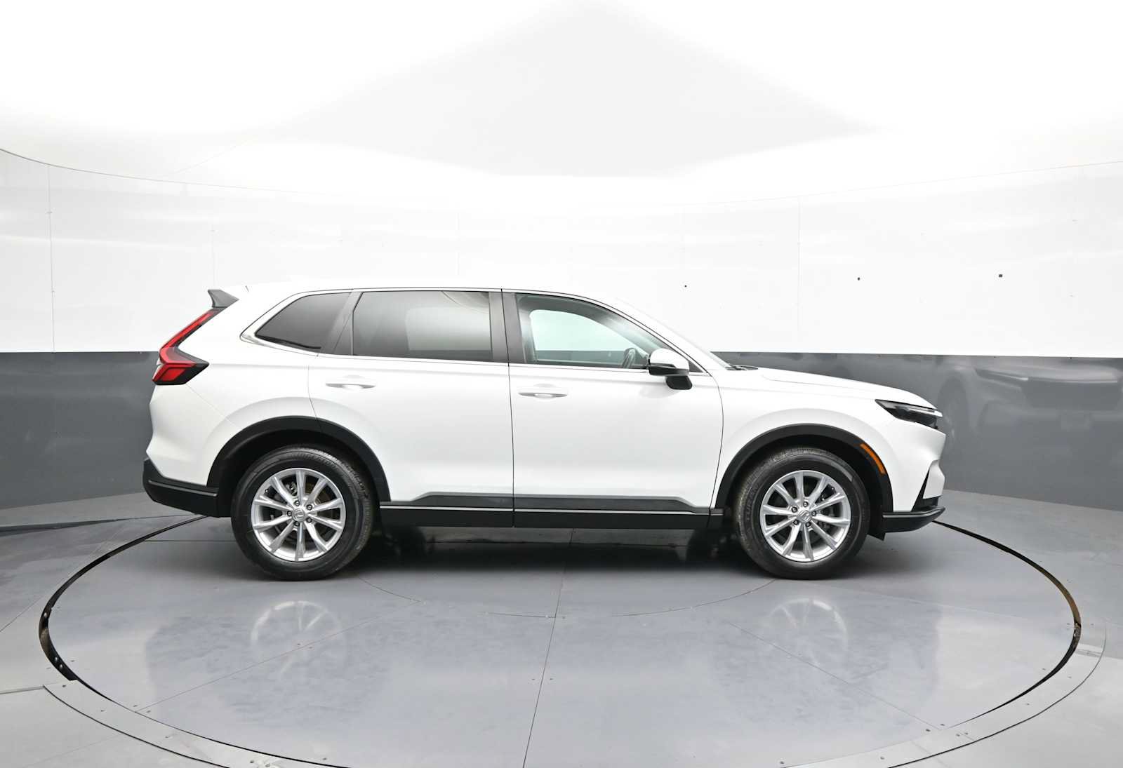 Used 2024 Honda CR-V EX-L image 5