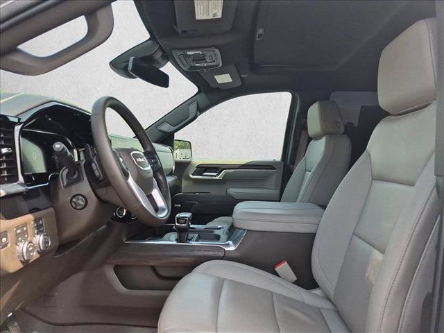 Used 2026 GMC Sierra 1500 SLT w/ SLT Premium Plus Package AWD/4WD image 17