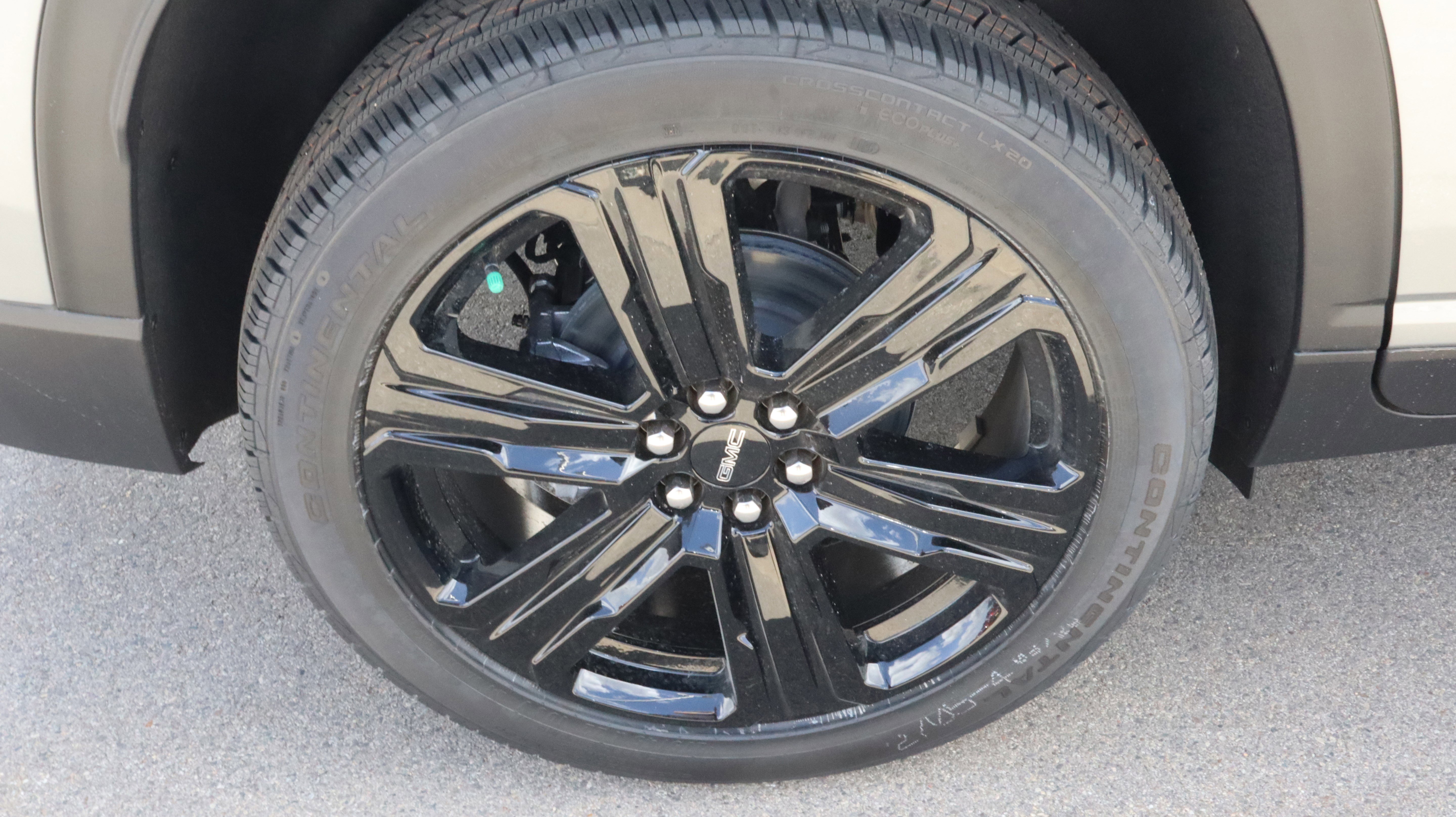 New 2026 GMC Acadia Elevation AWD/4WD image 17