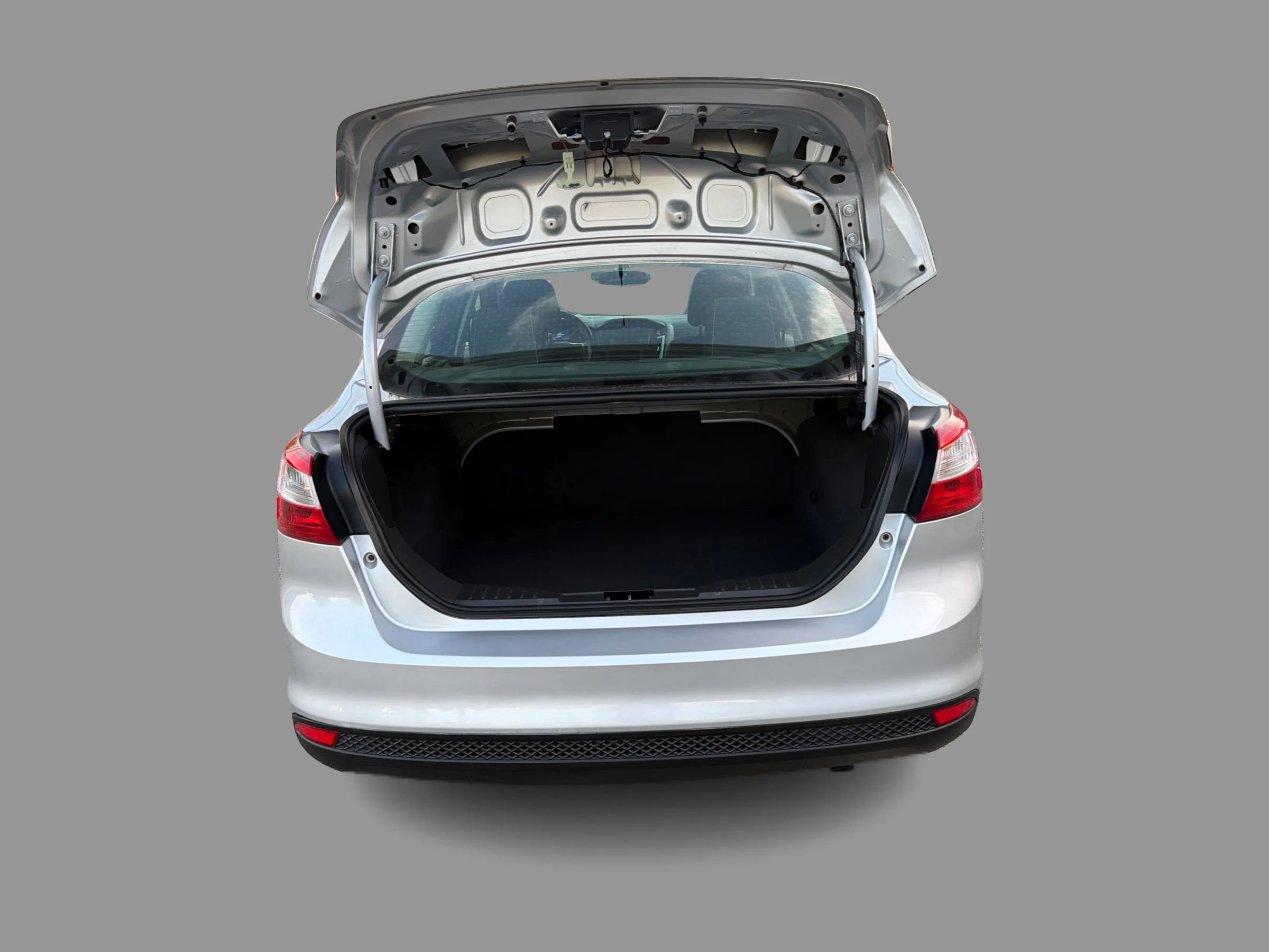 Used 2014 Ford Focus SE FWD image 15