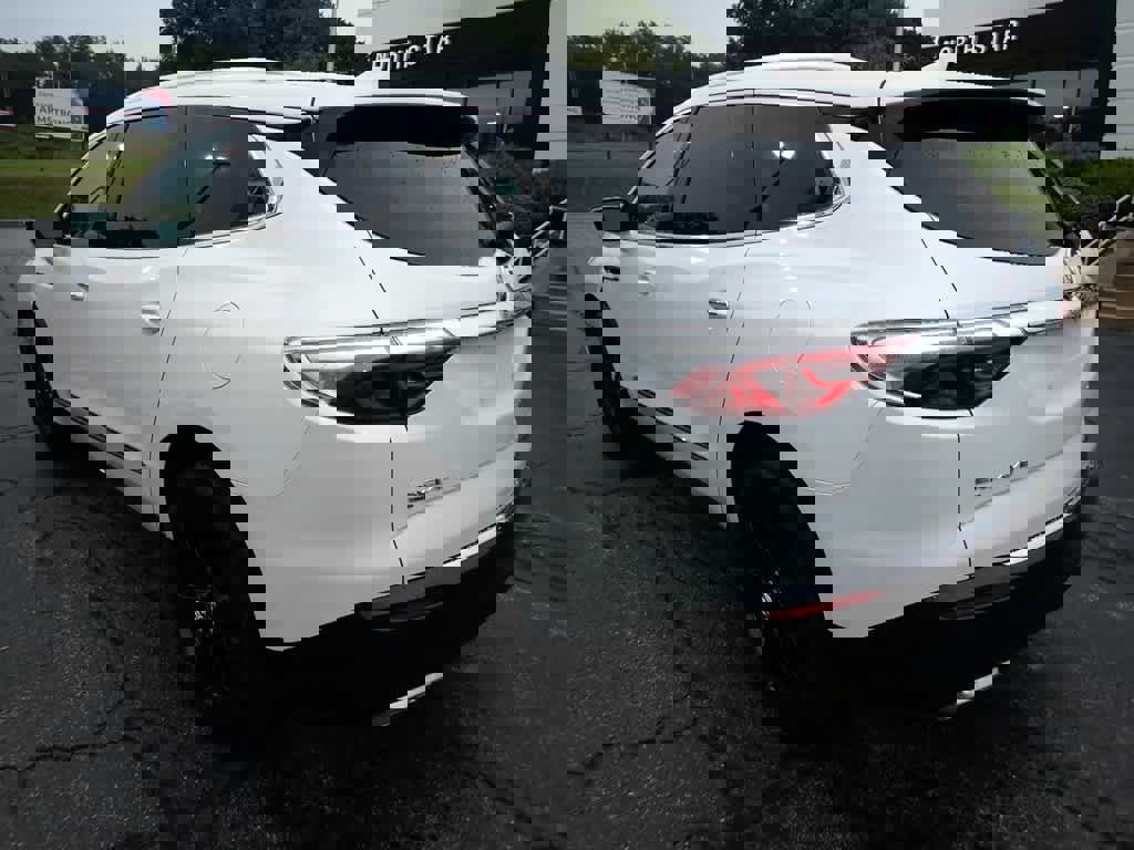 Certified 2023 Buick Enclave Essence w/ Experience Buick Package image 3