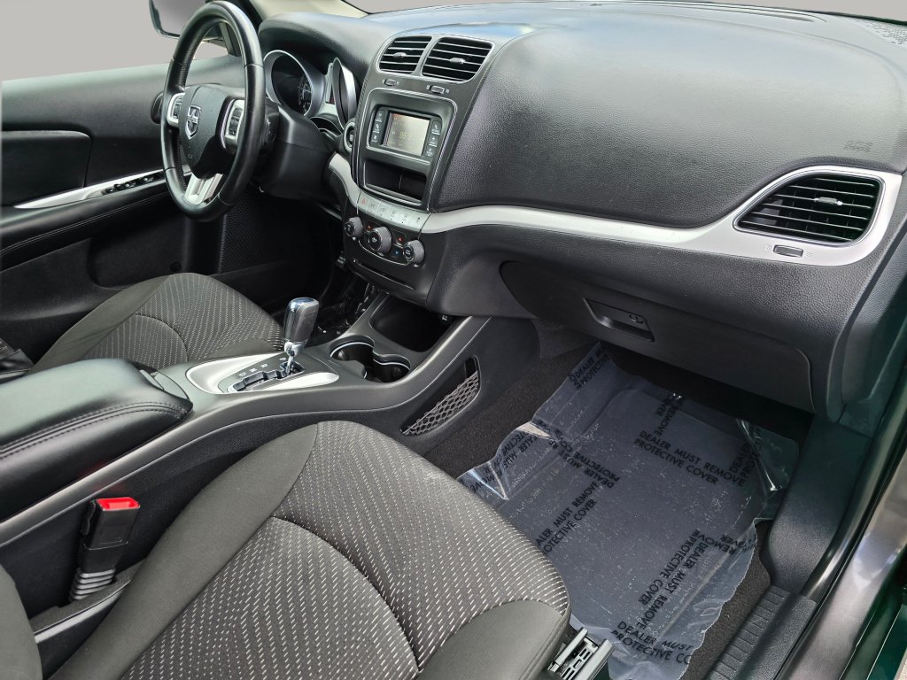 Used 2019 Dodge Journey SE w/ Connectivity Group FWD image 44