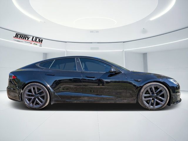 Used 2021 Tesla Model S Plaid image 2