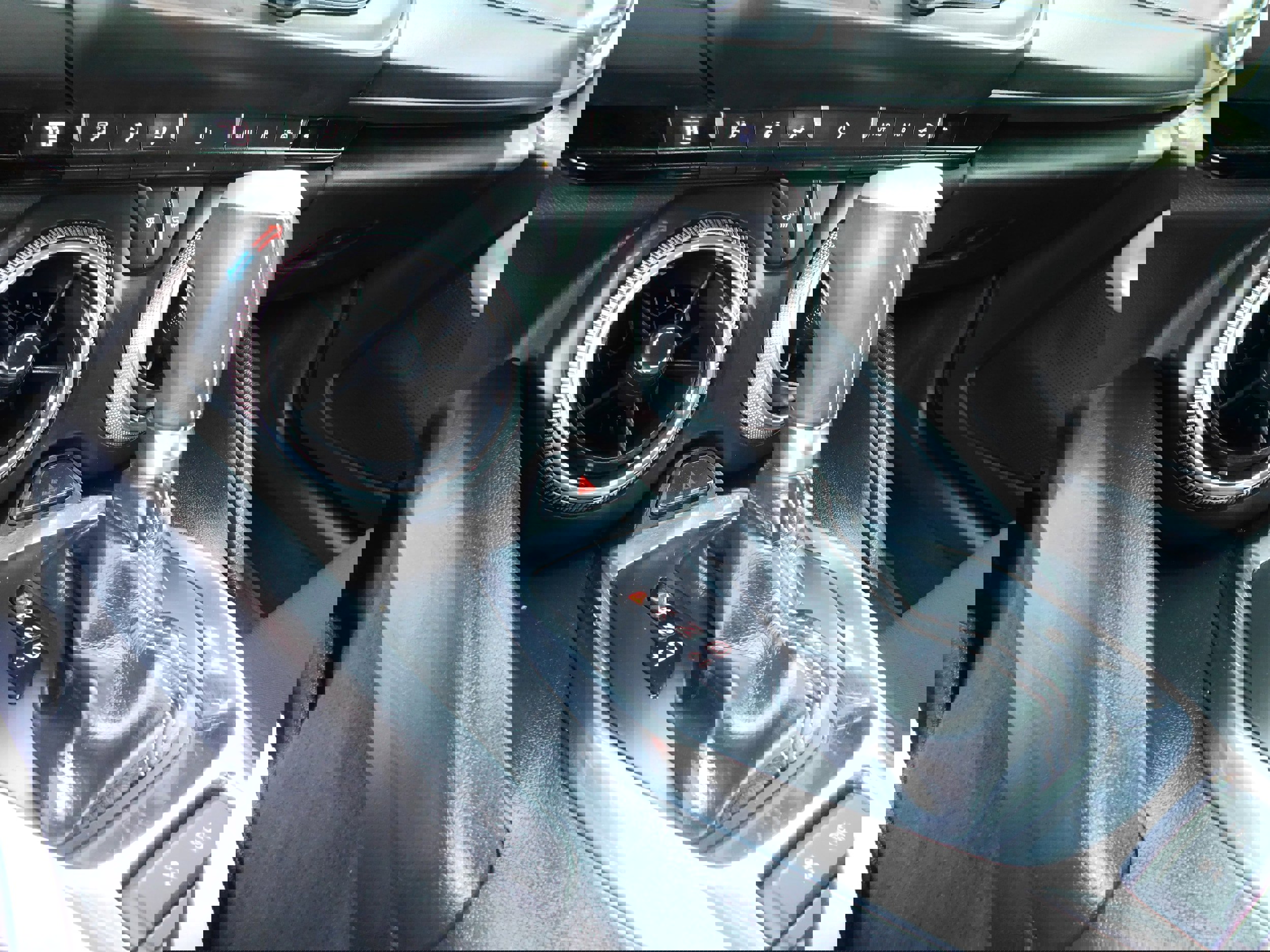 Used 2018 Chevrolet Camaro LT w/ RS Package image 14