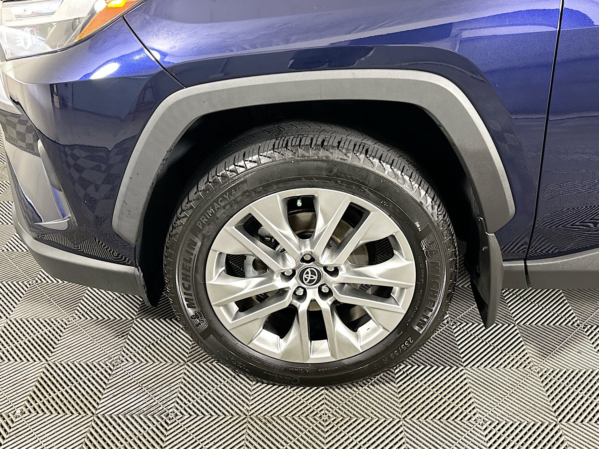 Used 2024 Toyota RAV4 XLE Premium w/ Weather Package FWD image 11