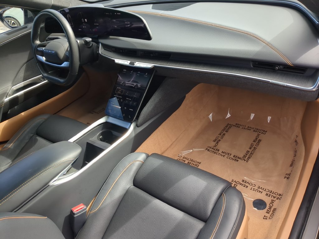 Used 2023 Lucid Air Touring AWD/4WD image 11