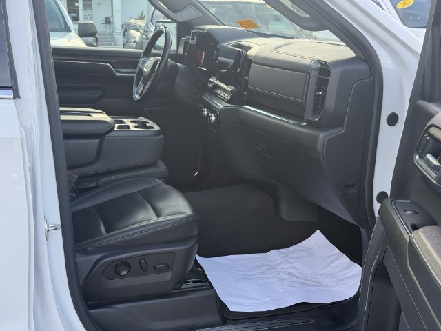 Used 2025 GMC Sierra 1500 SLT RWD image 16